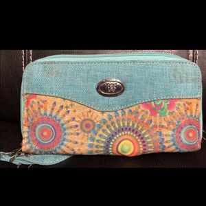 Wallet Three Zipper Mint Color